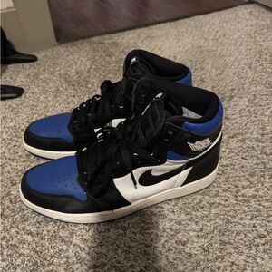 Nike Men's Black, Blue, and White Sneakers